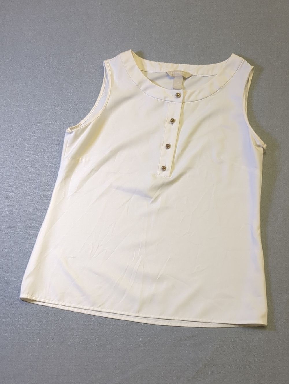 Banana Republic White Sleeveless Blouse Shell Tank Top Gold Button Size S